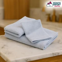 Toallas de colores 100% algodón peinado con rizo americano – 450 g/m² para uso profesional en hostelería, gimnasios y clínicas – Monte Import Textil