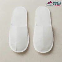zapatillas desechables non woven blancas para hotel residencias centros de estetica con suela antideslizante monteimporttextil